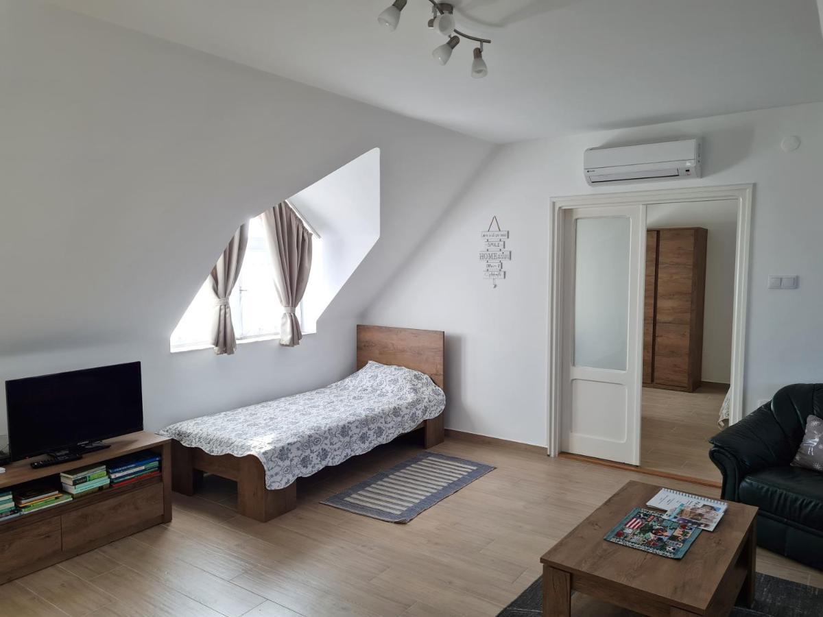 P16 Apartment ハイドゥーバサルミーニ エクステリア 写真