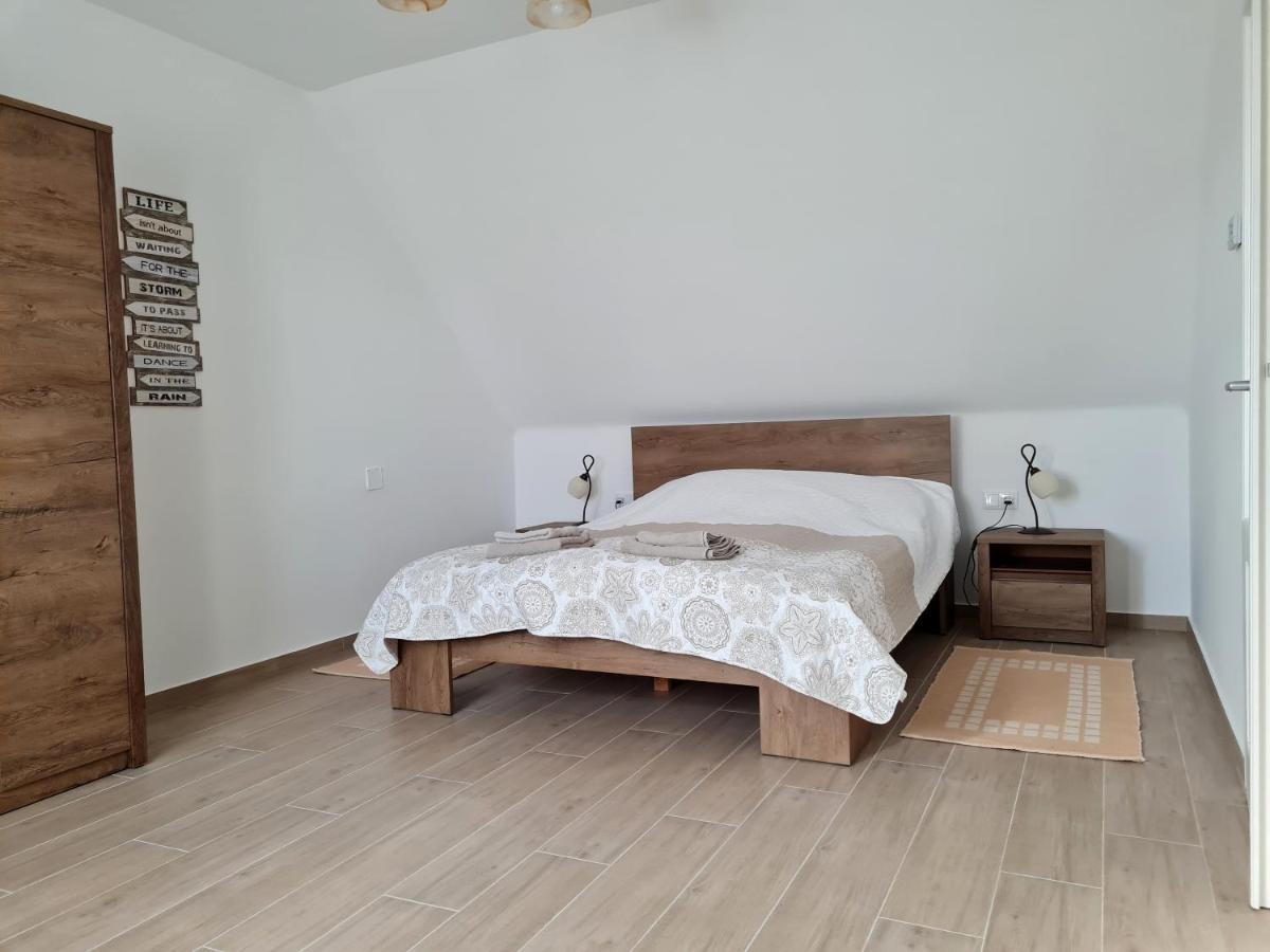 P16 Apartment ハイドゥーバサルミーニ エクステリア 写真